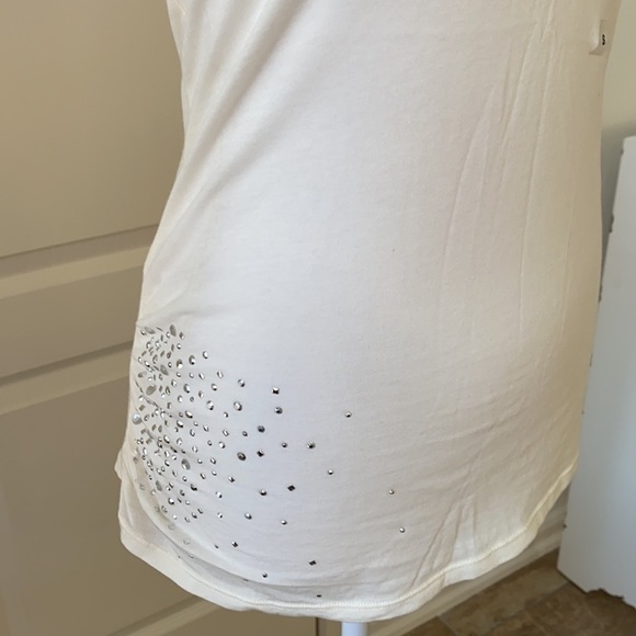 Express one shoulder shirt with studded - Picture 3 of 10